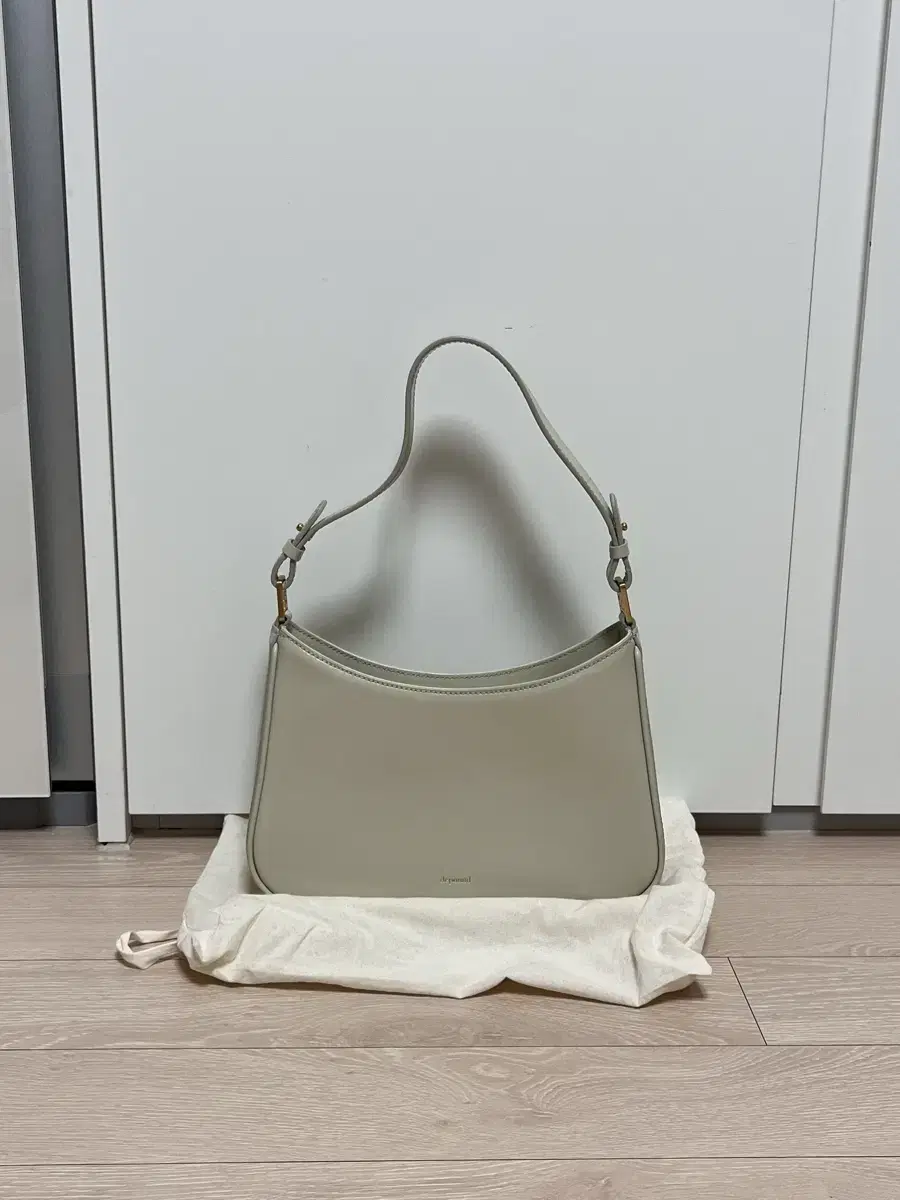 드파운드 rune bag (mini hobo) 라이트 베이지